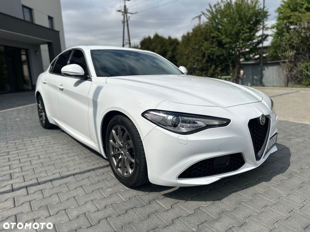 Alfa Romeo Giulia 2.0 Turbo 16V AT8 Veloce - 4