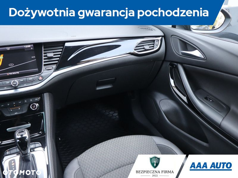 Opel Astra - 9