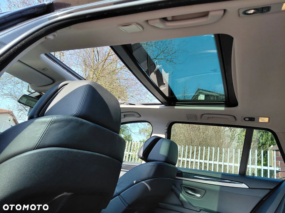 BMW Seria 5 520d Modern Line - 14
