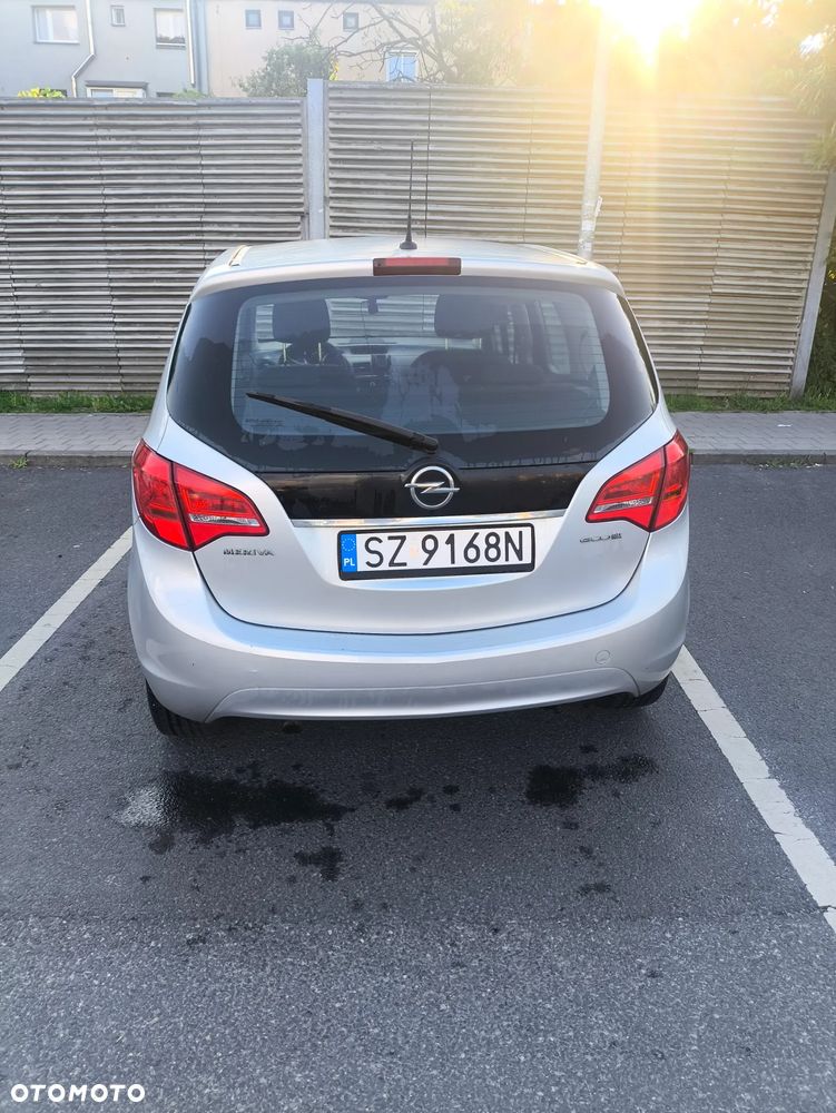 Opel Meriva 1.6 CDTI Essentia S&S - 4