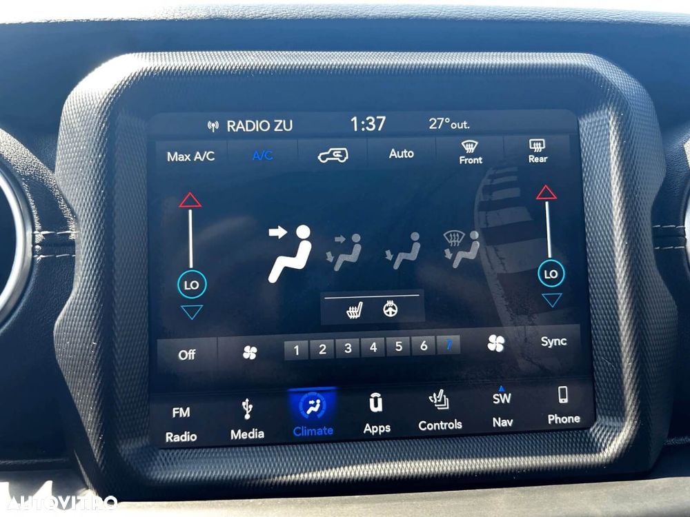 Jeep Wrangler - 21