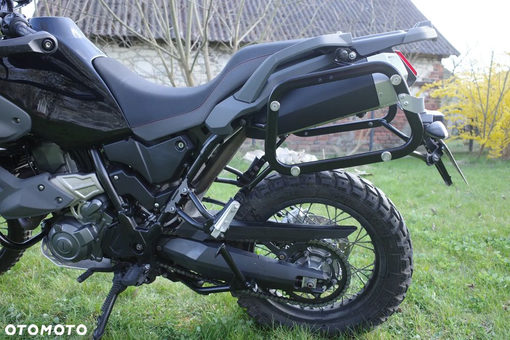 Yamaha XT - 9