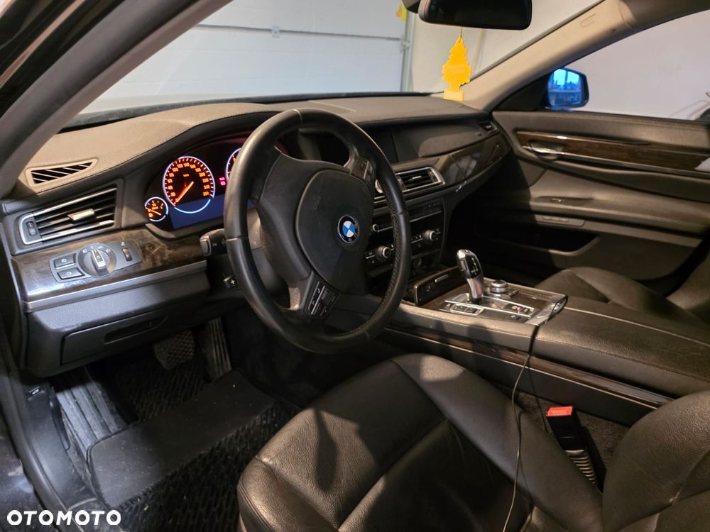 BMW Seria 7 730Ld - 8