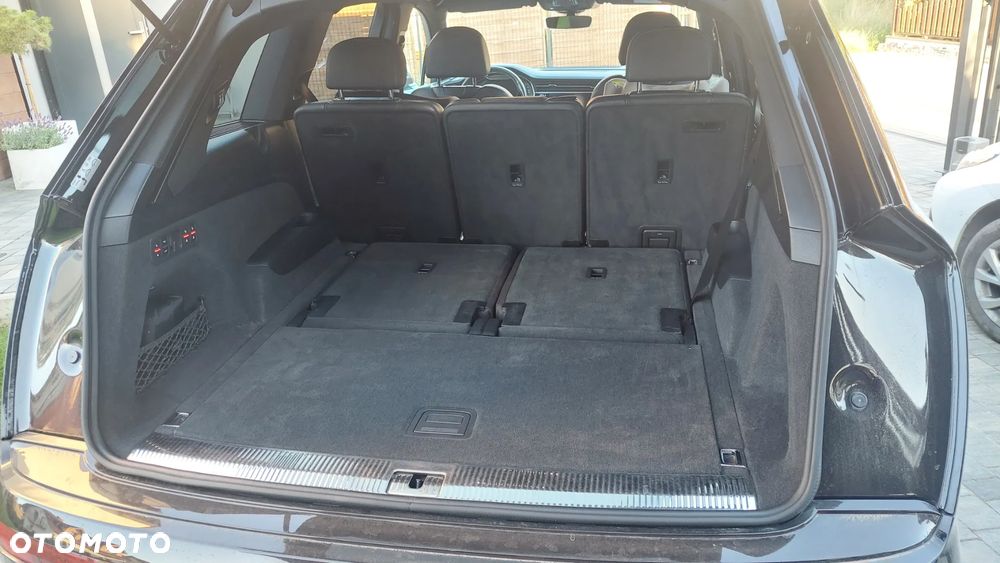 Audi SQ7 TDI Quattro Tiptronic - 13
