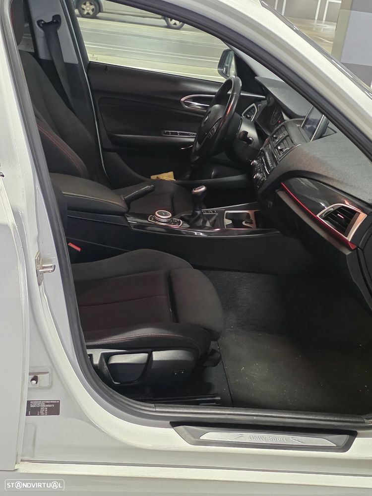 BMW 120 d Sport Line - 8