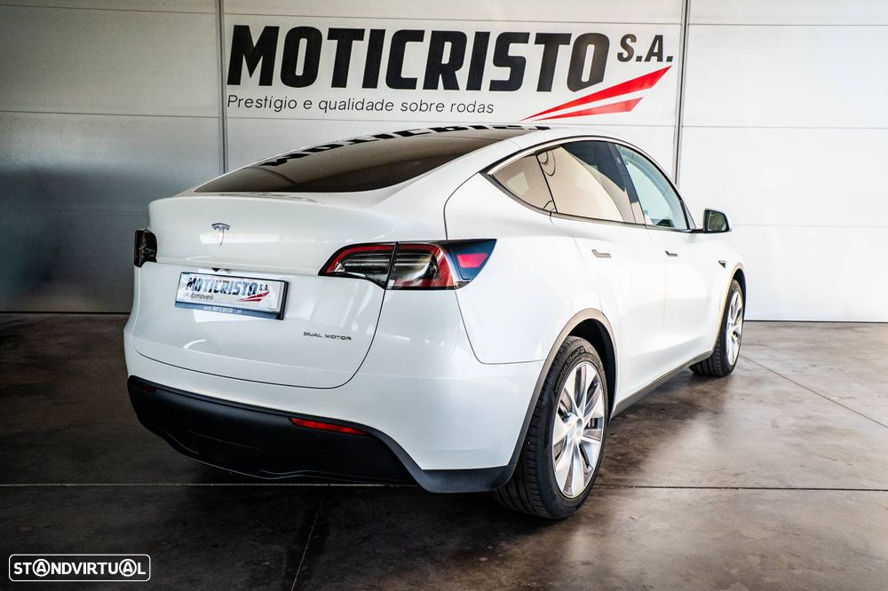 Tesla Model Y Long Range Tração Integral - 8