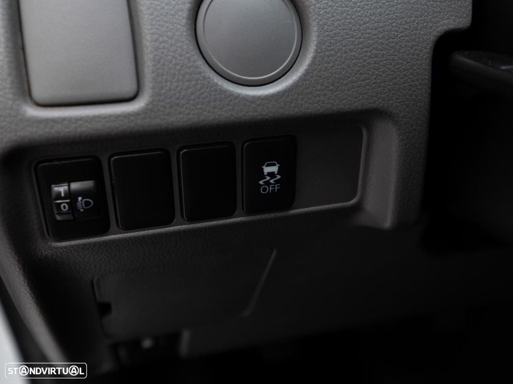 Mitsubishi L200 2.4 DI-D Club Invite 4WD c/iva - 12