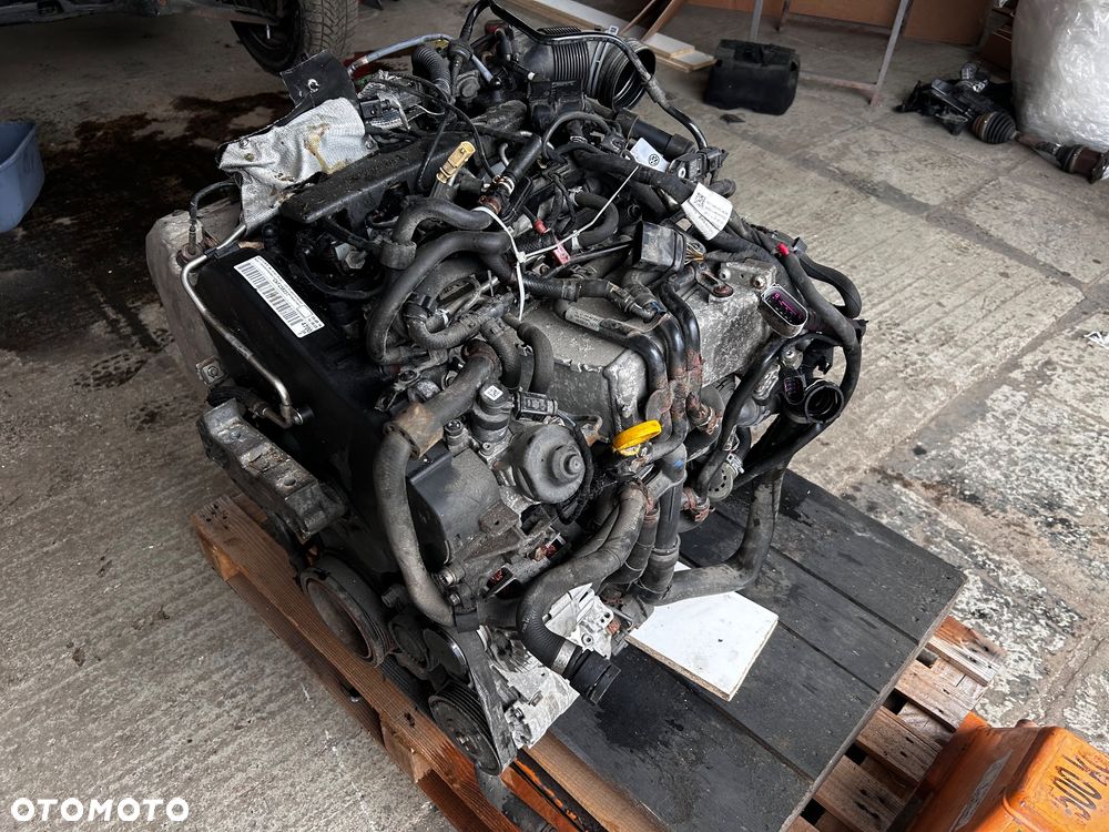 Silnik CKF CKFC 2.0 Tdi octavia golf passat caddy 150 km kompletny
