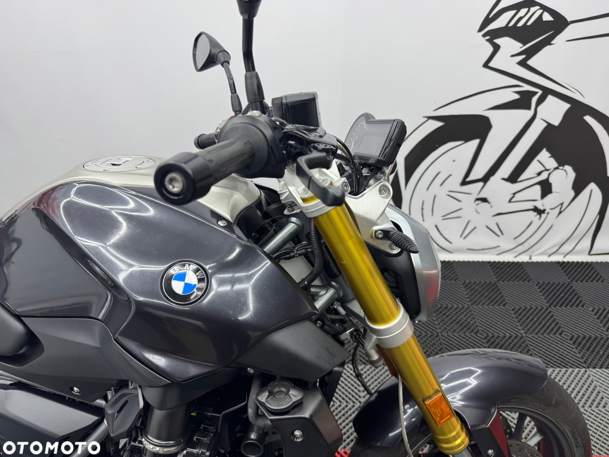 BMW R - 35