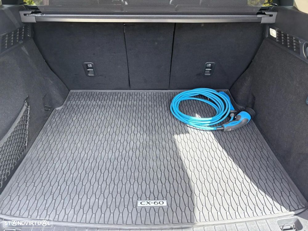 Mazda CX-60 2.5 e-Skyactiv PHEV Homura+Comfort Pack (Homura)+Conv.&Sound P.+D.As. - 28