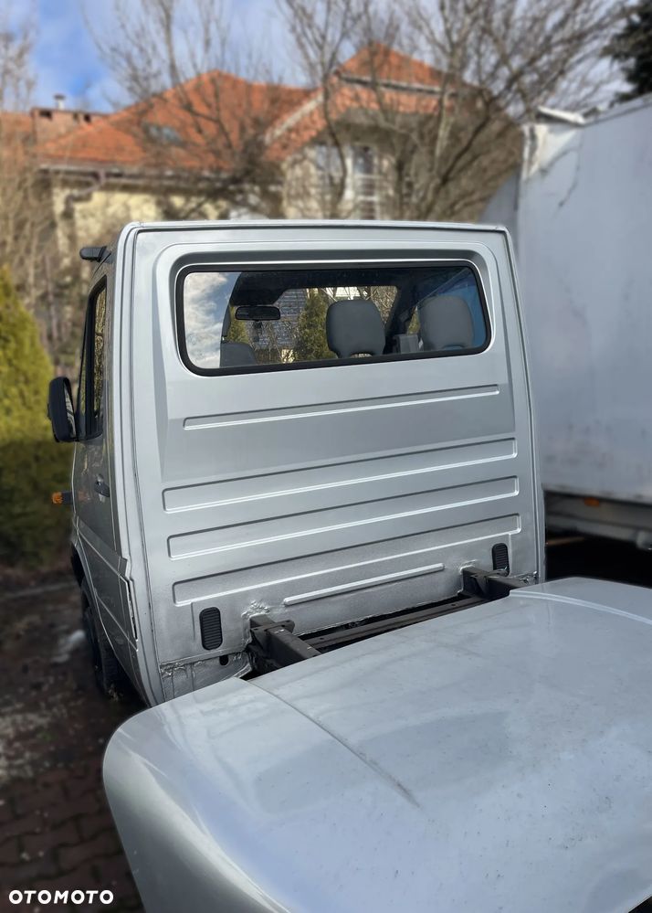 Mercedes-Benz Sprinter - 4