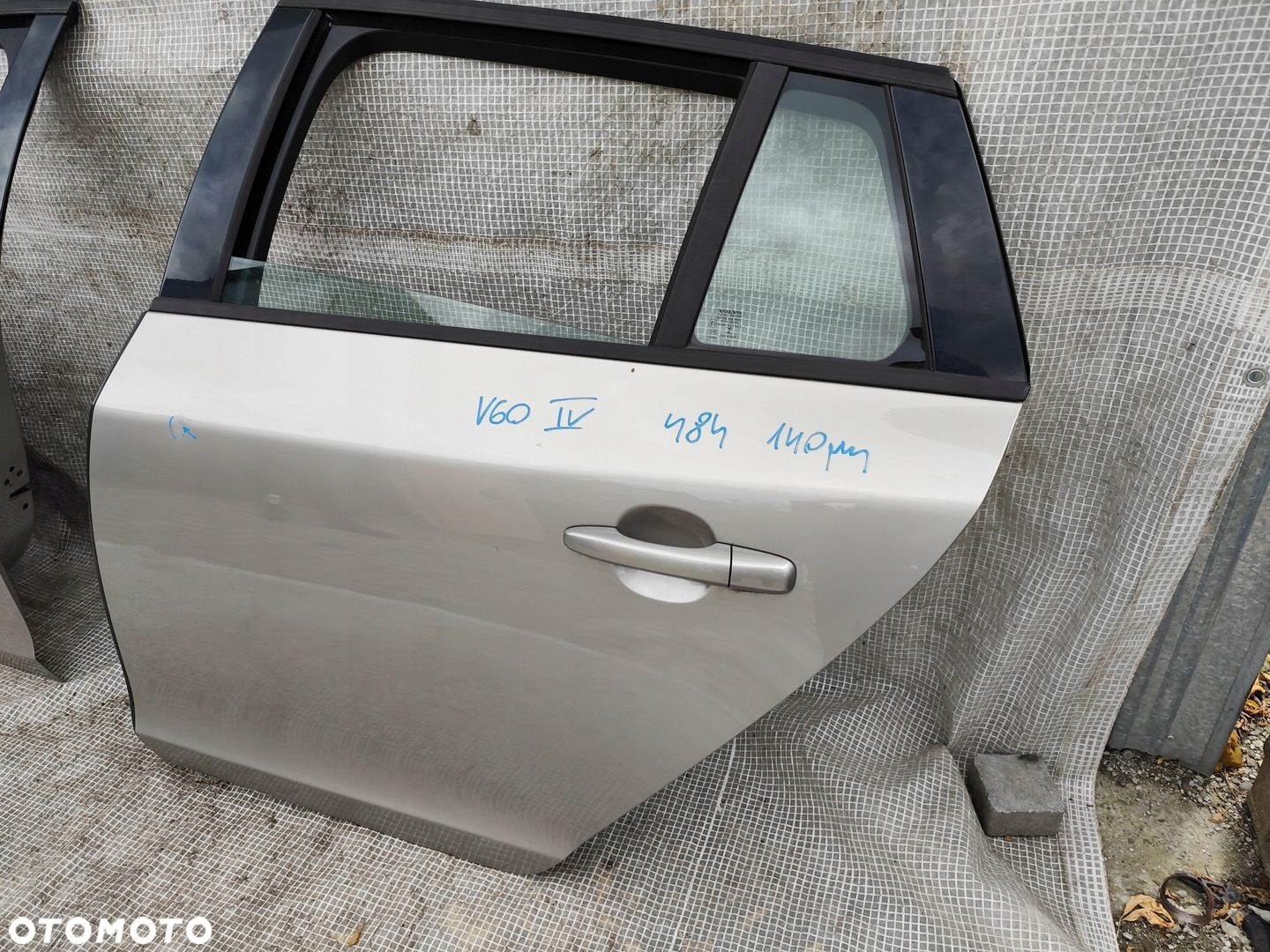 VOLVO V60 I 10-18 DRZWI LEWE TYLNE TYŁ KOMPLETNE W KOLOR 484 - 10