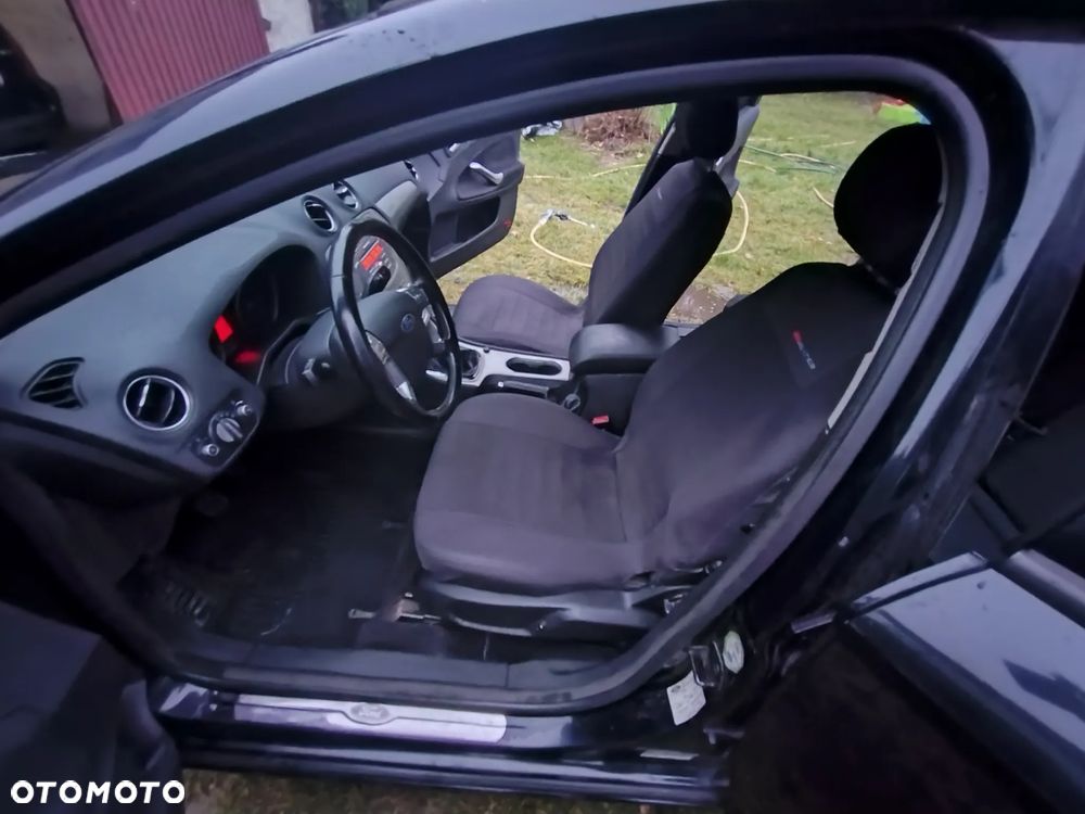 Ford Mondeo SW 1.8 TDCi Trend - 11