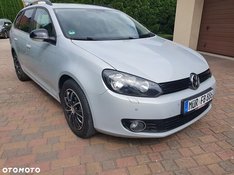 Volkswagen Golf 1.6 TDI DPF BlueMotion Technology MATCH - 4