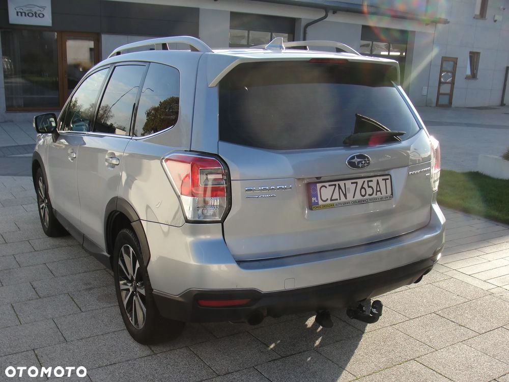 Subaru Forester 2.0 XT Platinum Lineartronic - 2