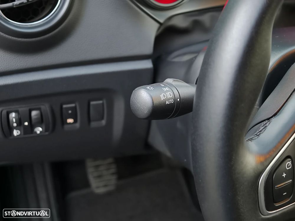 Renault Captur 0.9 TCE Exclusive - 25