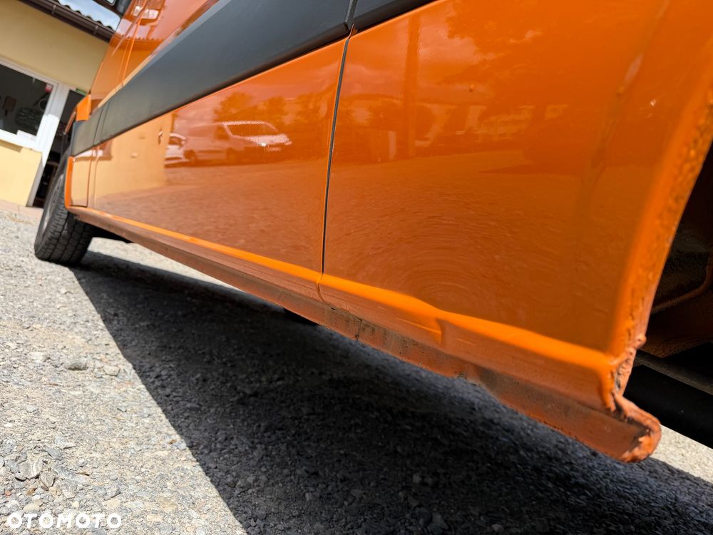 Volkswagen CRAFTER 2.0 tdi TYLKO 169tyś km - 32