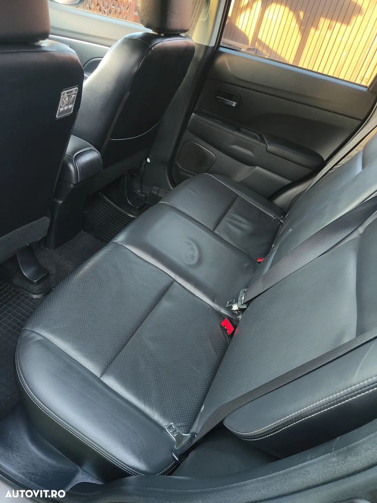 Mitsubishi ASX 1.8 DI-D 4WD Instyle - 9