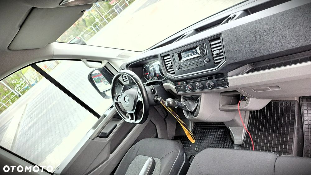 Volkswagen Crafter - 11