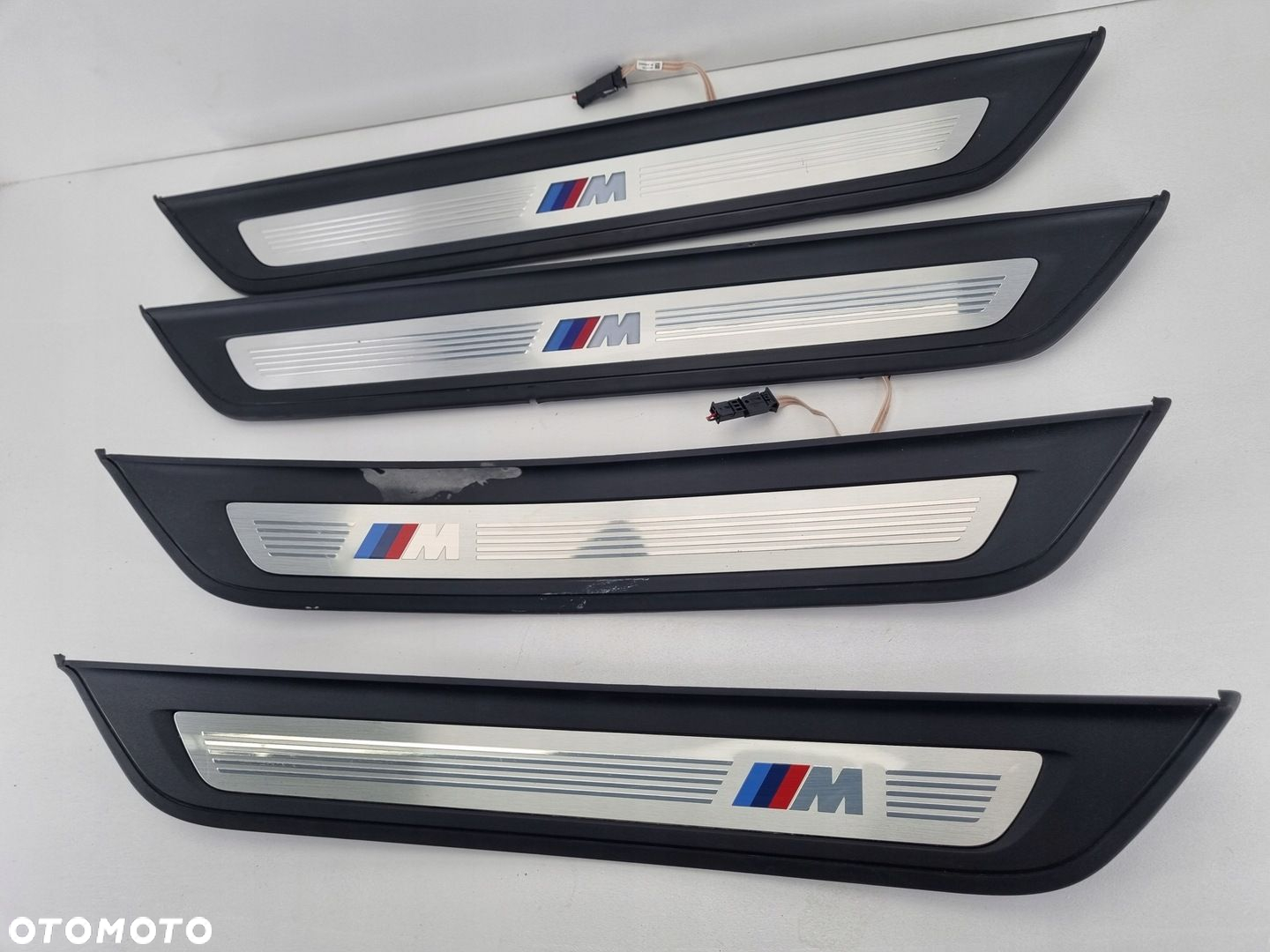 BMW 3 G30 G31 51478061056 NAKŁADKA LISTWA PROGOWA M OSŁONA PROGU PODŚWIETLA - 4