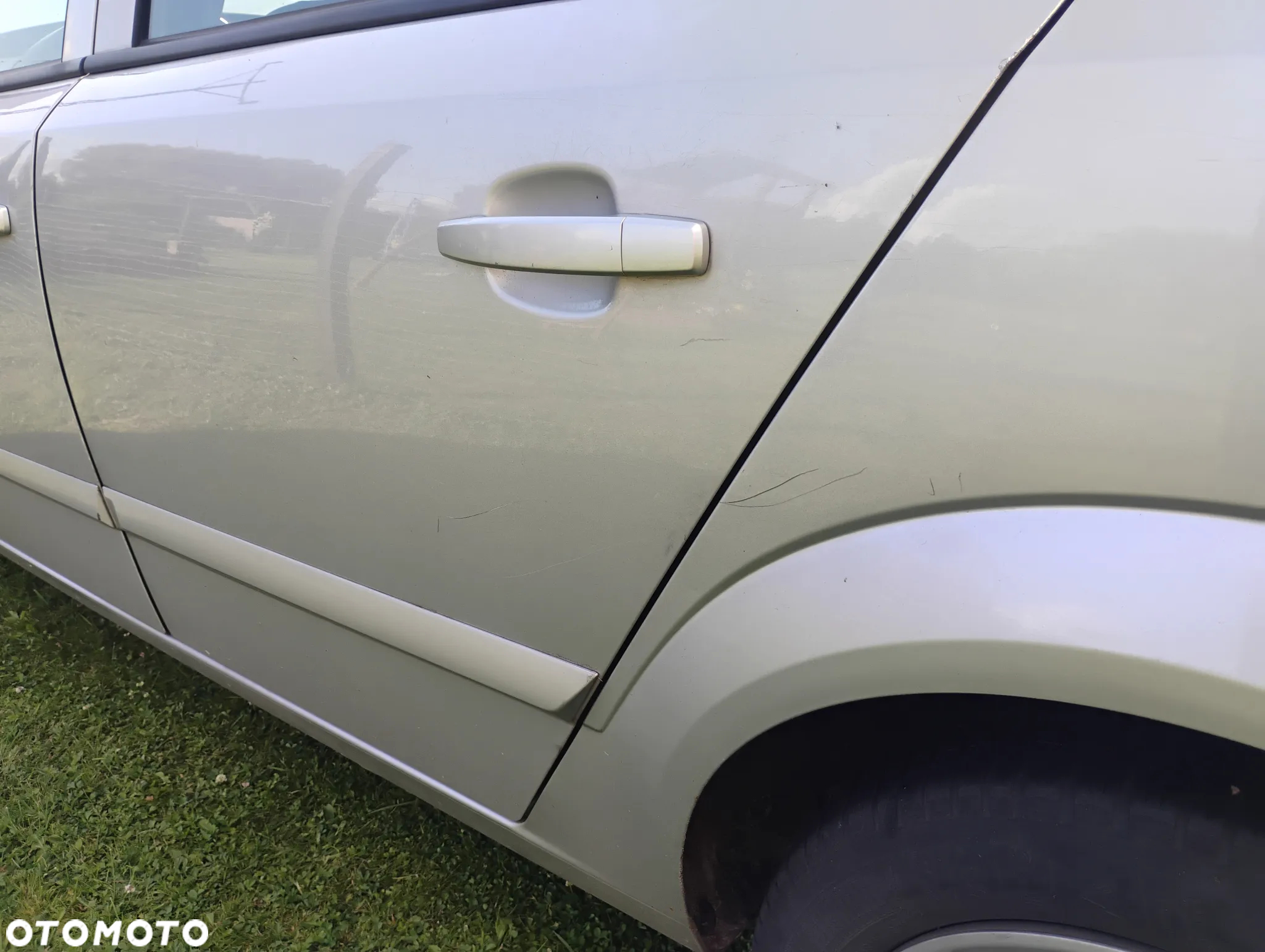 Opel Astra III 1.7 CDTI Cosmo - 16