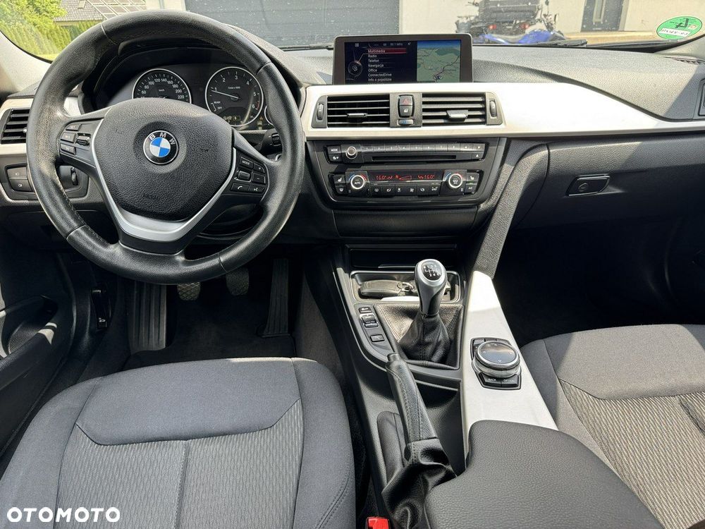 BMW Seria 3 318d Blue Performance Luxury Line - 21