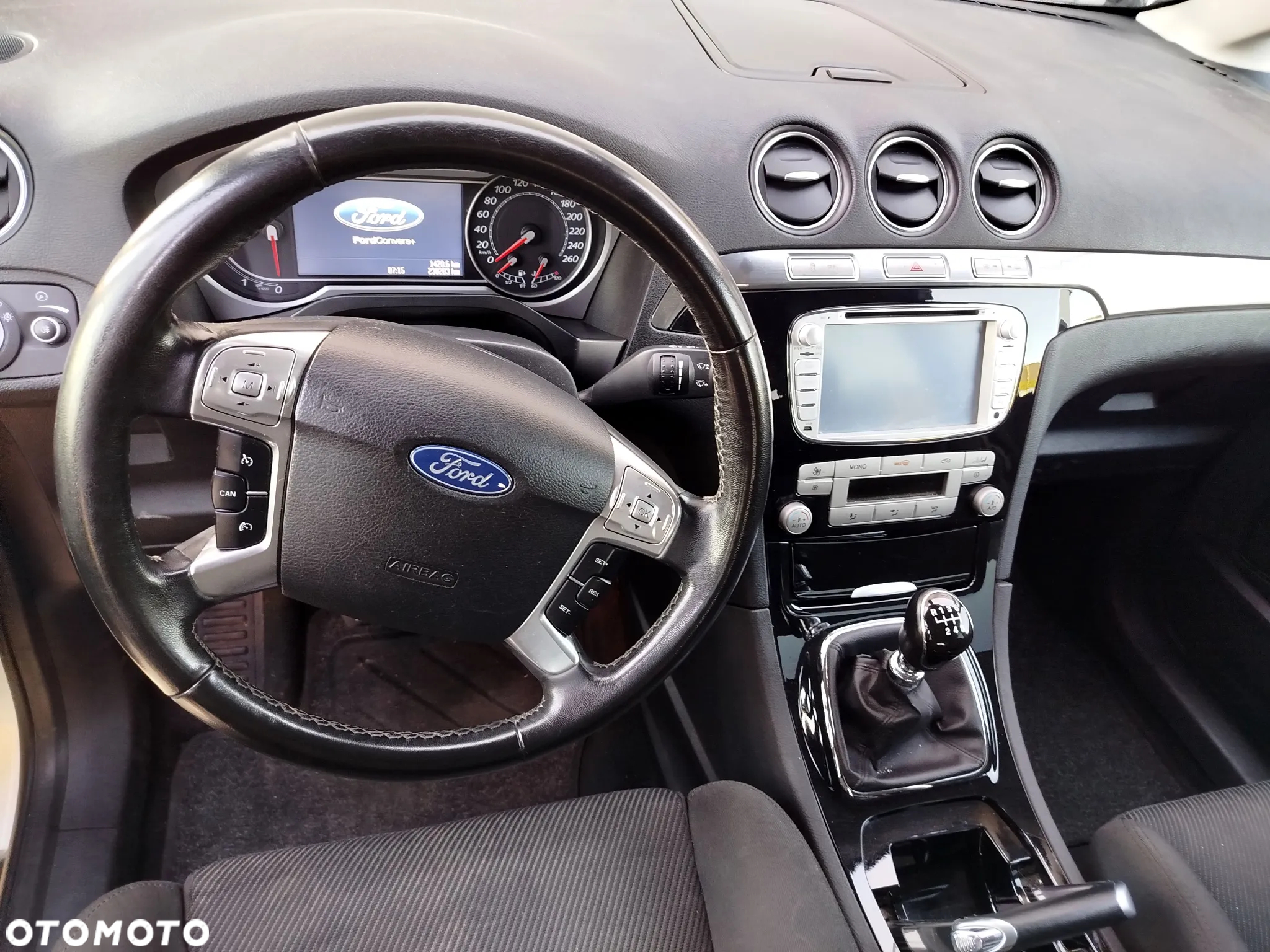 Ford Galaxy 2.0 TDCi DPF Titanium - 4