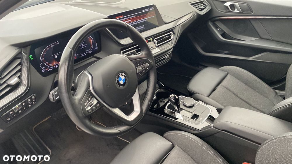 BMW Seria 1 118d Sport Line - 10