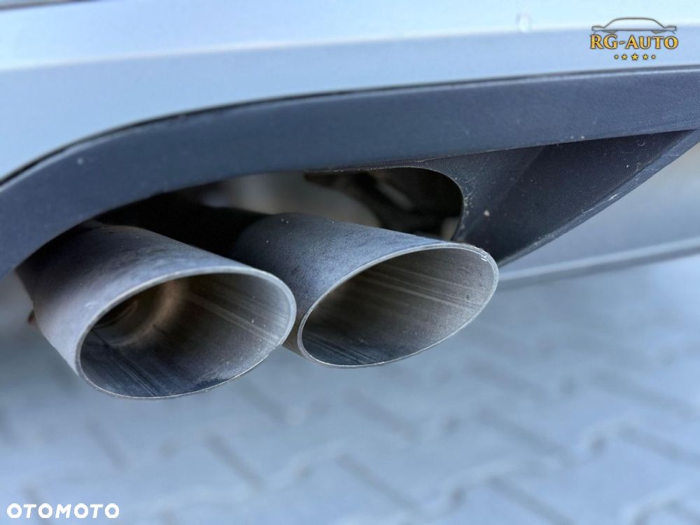 Volkswagen Passat - 37