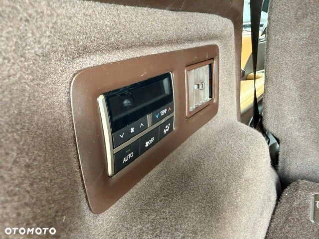 Lexus RX - 19