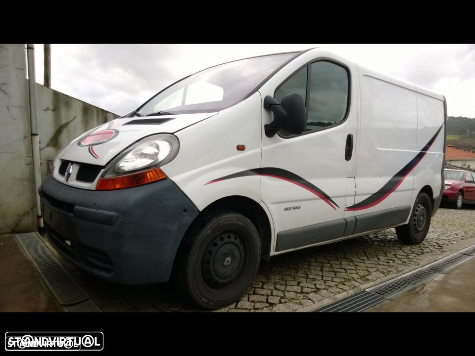 Traseira / Frente /Interior Renault Trafic 2005 - 1
