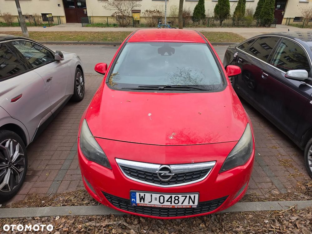 Opel Astra 1.6 T Cosmo - 1