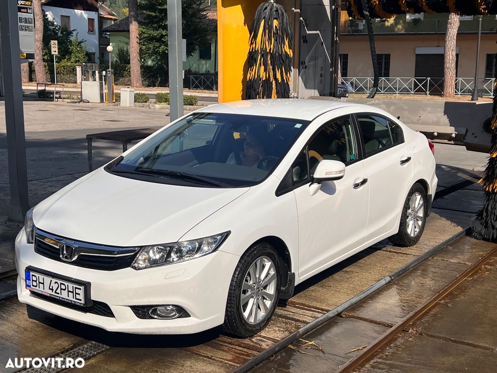 Honda Civic 1.8i Exec - 1