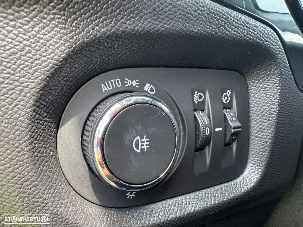 Opel Corsa 1.5 D Edition - 13