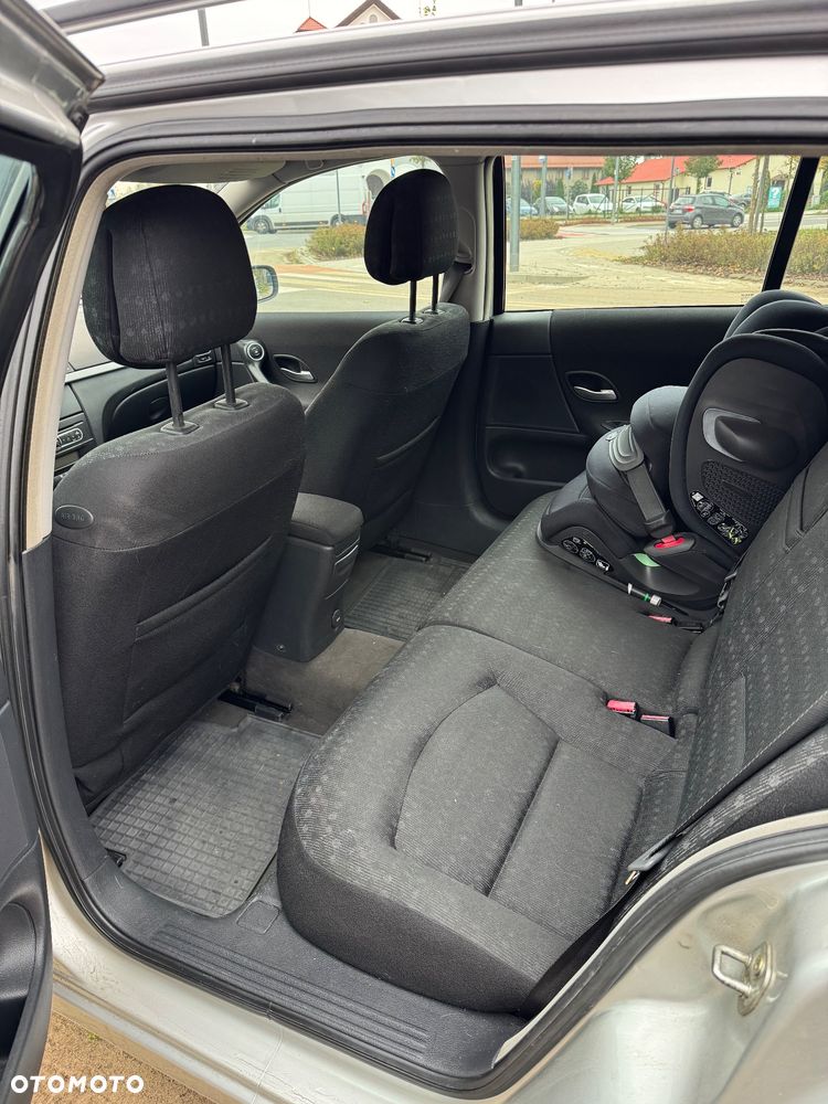 Renault Laguna 2.0 Authentique - 13