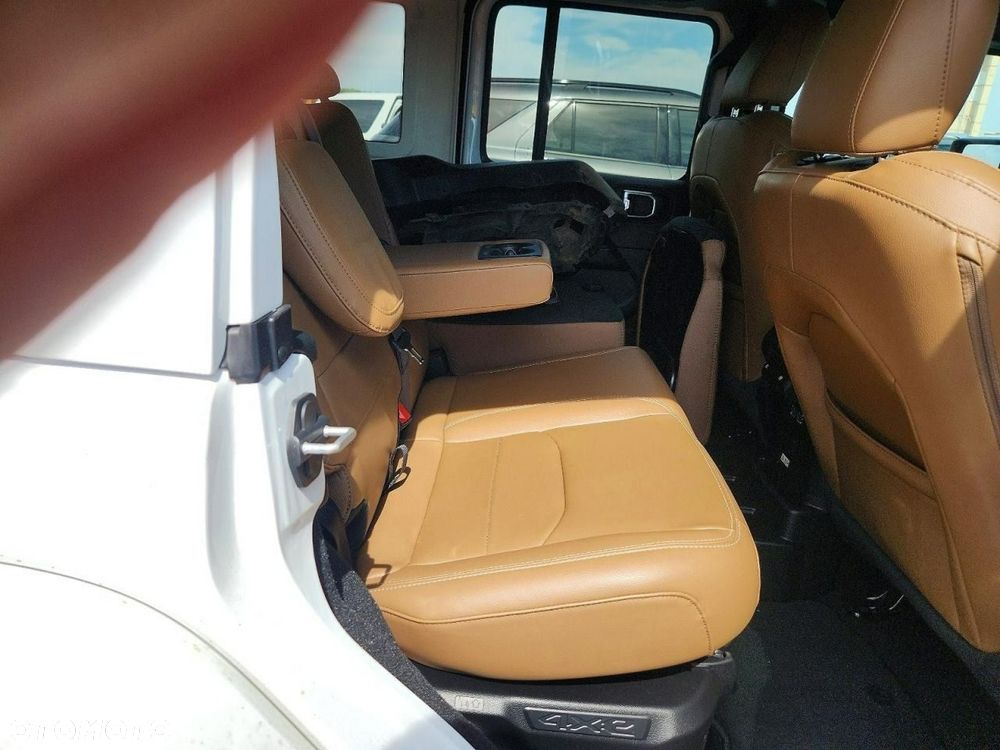 Jeep Wrangler 2.0 4xe Plug-In Hybrid Hardtop Sahara - 10