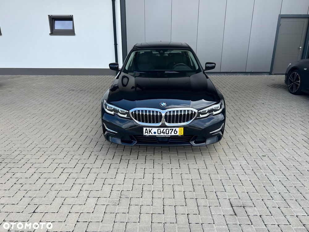 BMW Seria 3 320d MHEV Luxury Line - 10