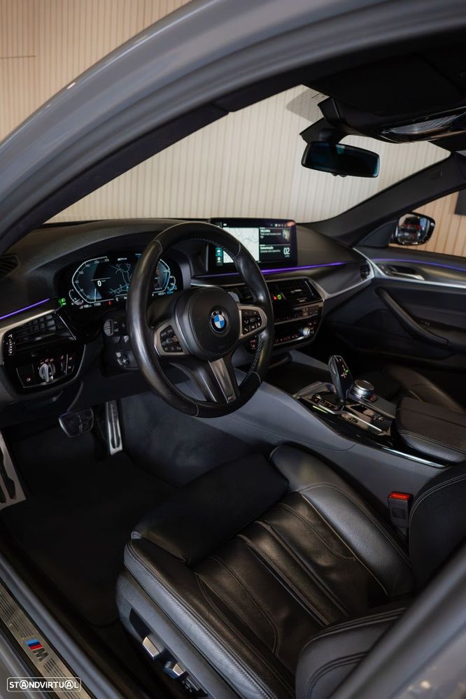 BMW 520 e Pack M - 50