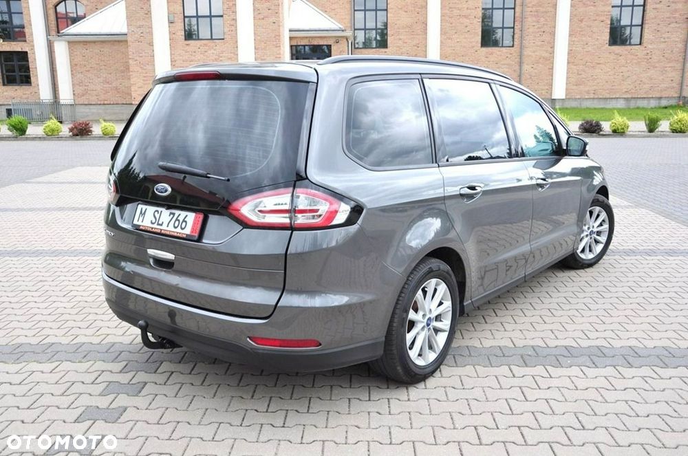Ford Galaxy - 13