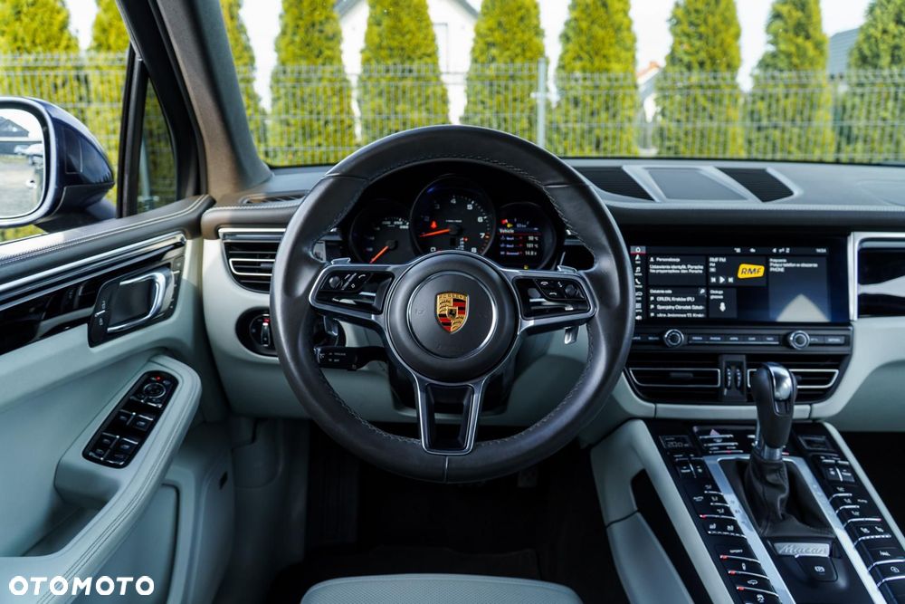 Porsche Macan Standard - 11