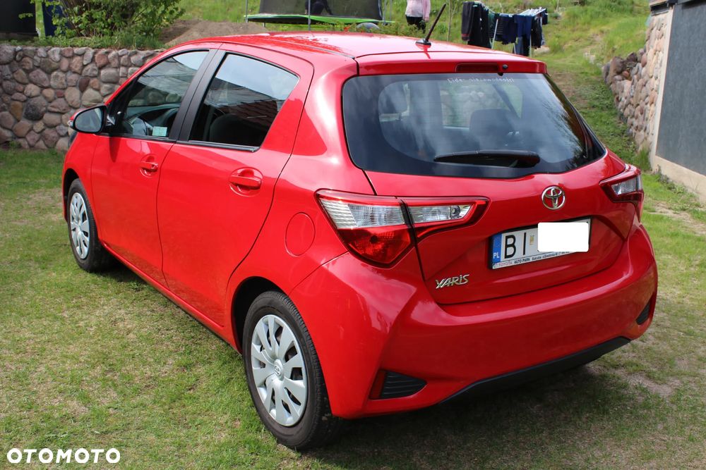 Toyota Yaris 1.0 Active - 5
