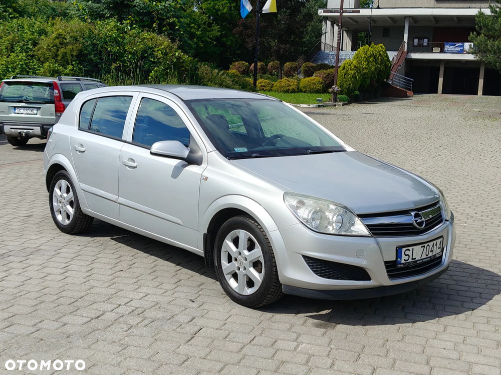 Opel Astra 1.6 Cosmo - 34