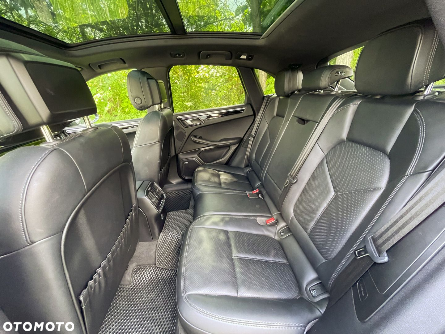 Porsche Macan Standard - 10