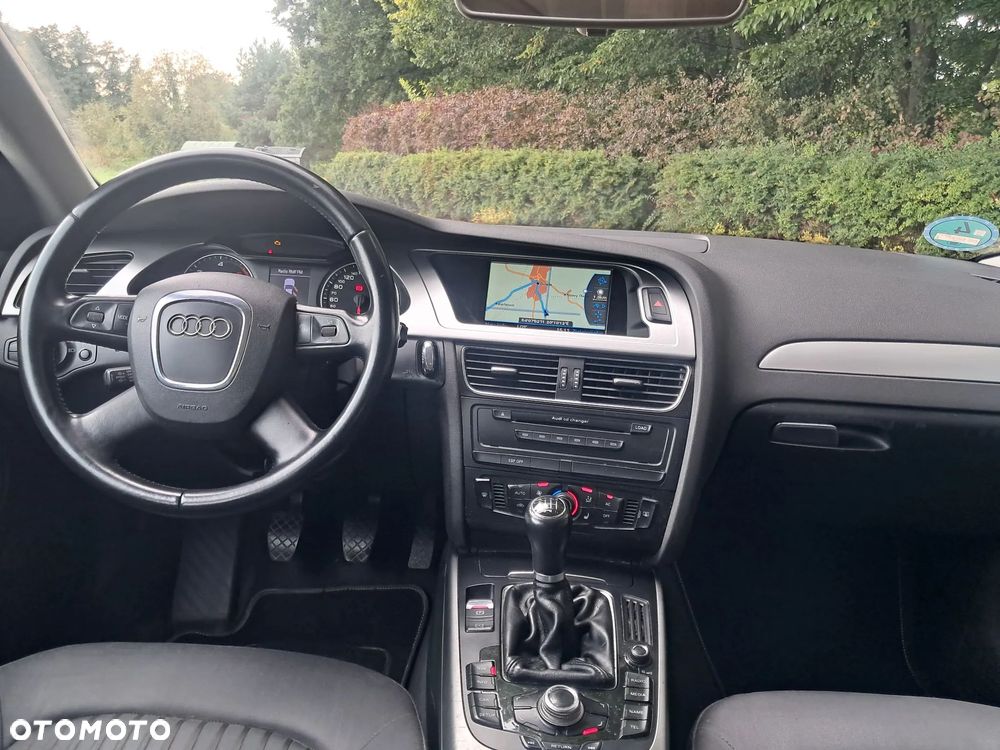 Audi A4 Avant 2.0 TDI - 9