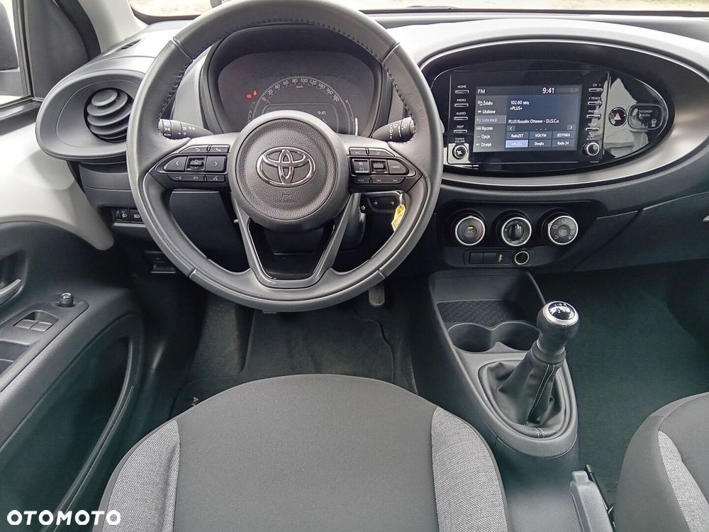 Toyota Aygo X - 12