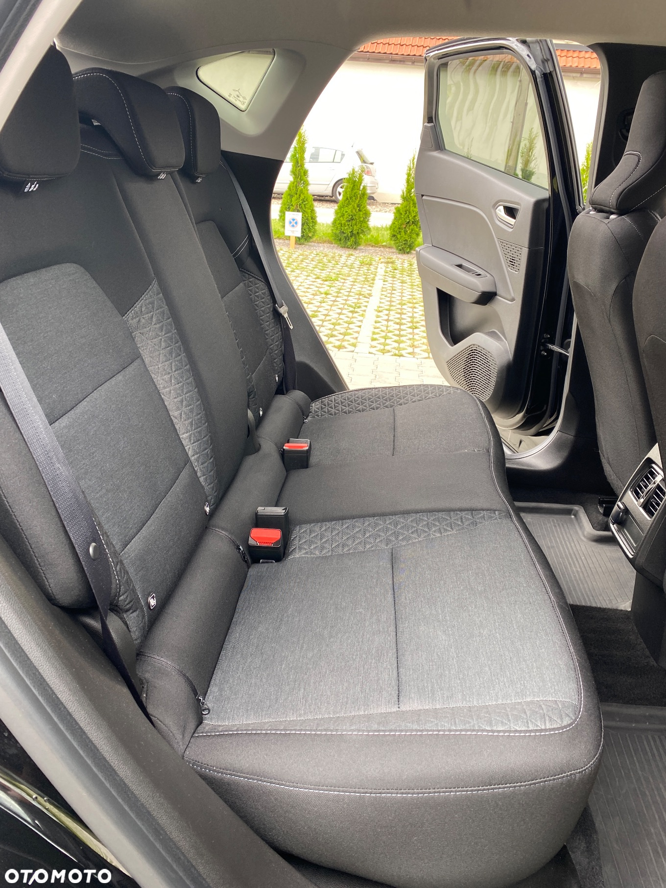 Renault Captur - 25