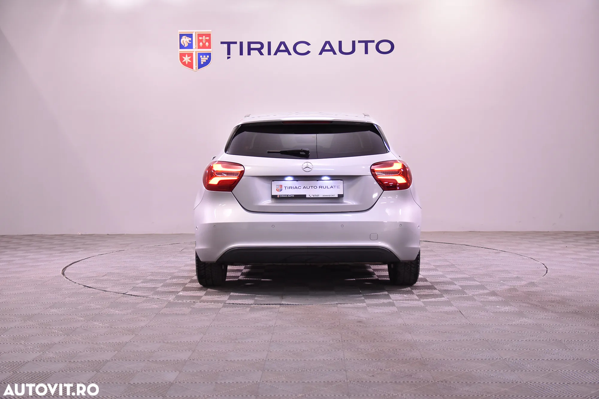 Mercedes-Benz A 200 d 4MATIC Aut. - 4