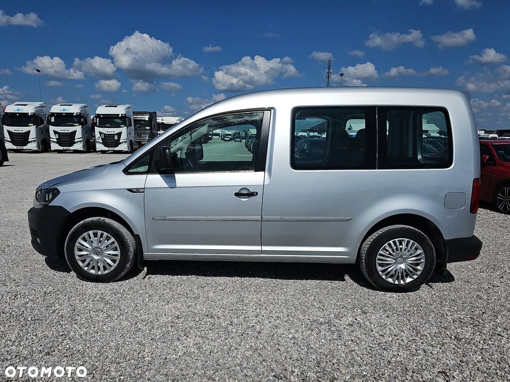 Volkswagen Caddy - 9