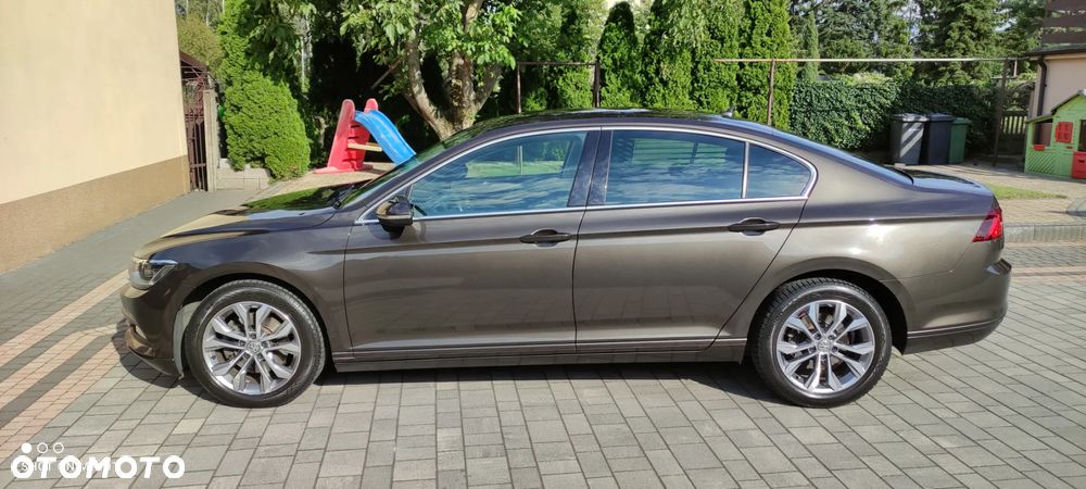 Volkswagen Passat 2.0 TDI BMT Comfortline DSG - 10