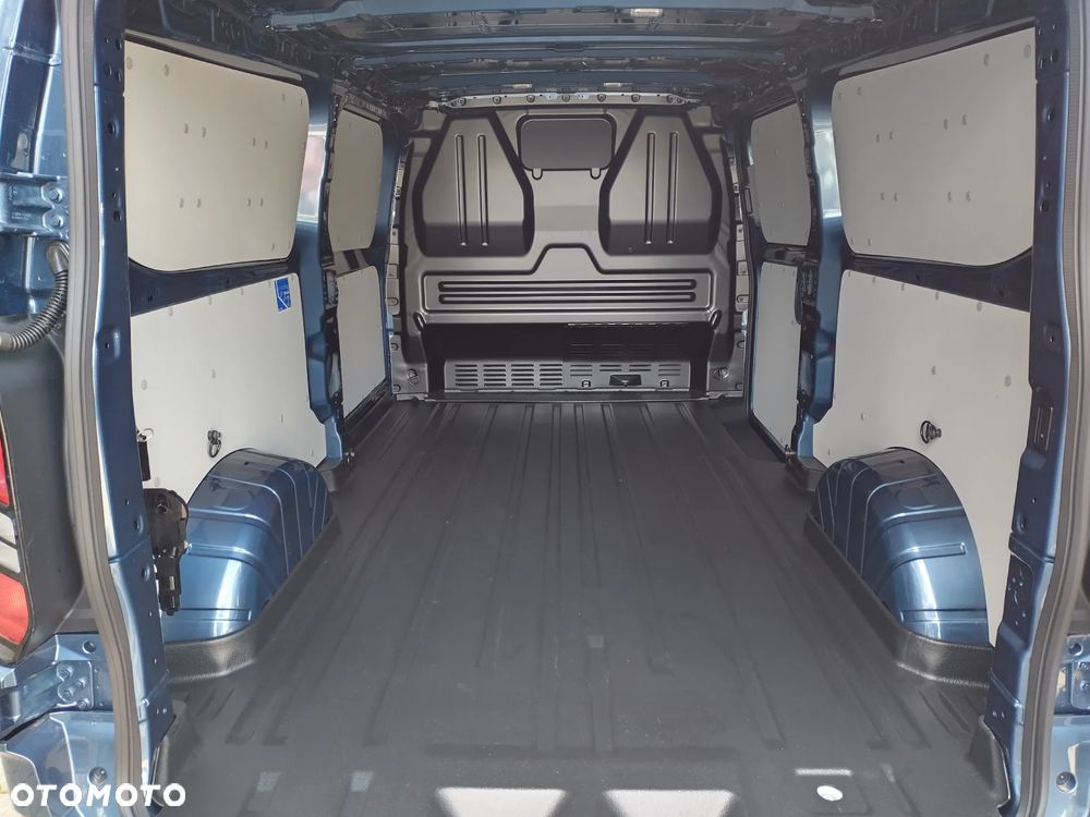 Ford Transit Custom V710 - 4